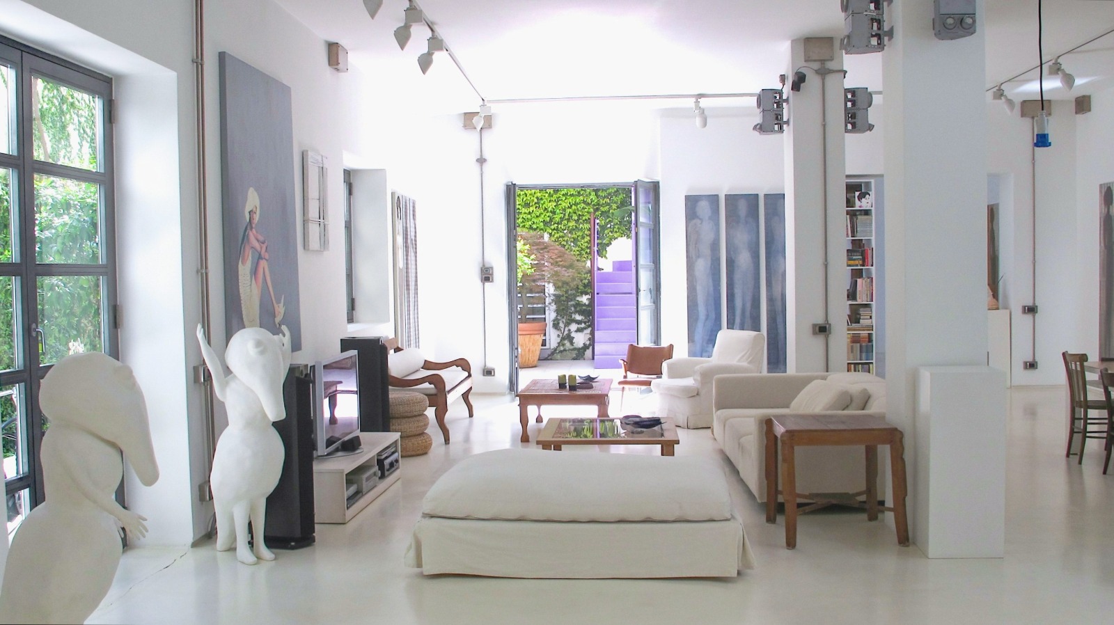 Laura Germone Location